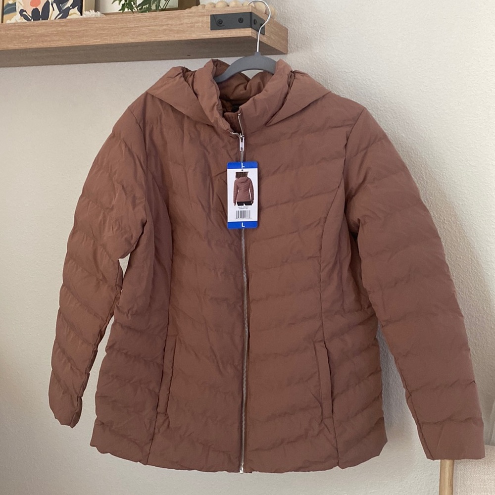 NWT 32 degrees Puffer Jacket women’s size L